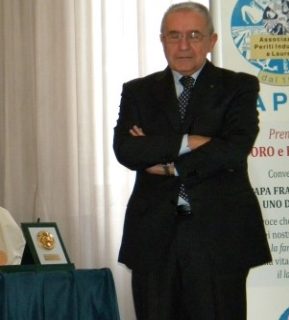 apil33
